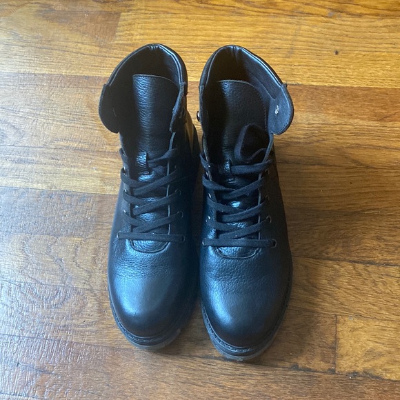 Avellini Lace Up Hiker Combat Boots - Picture 2 of 10